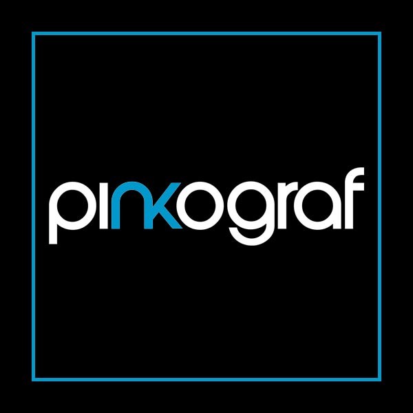 immagbine del logo pinkograf, bianca su fondo nero con una sottile cornice ciano